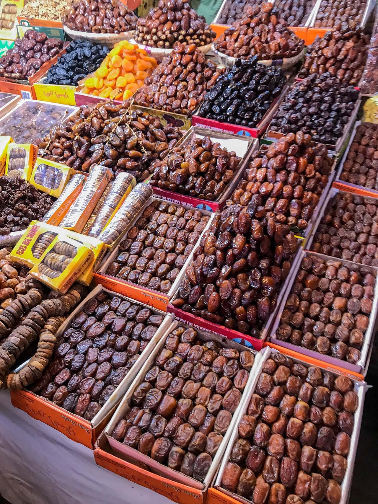 Can't miss date fruit while you heading to the Sahara_2